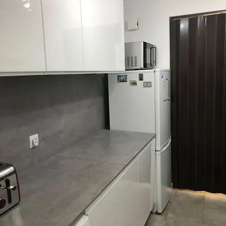Apartment Amplio Piso 3 Bed 6 Camas Estepona